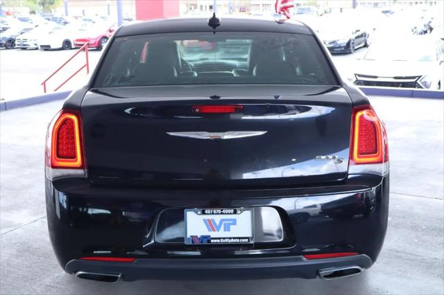 2018 Chrysler 300 300S