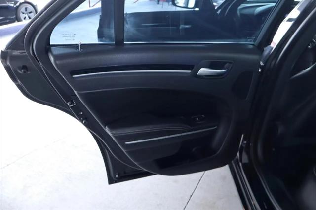 2018 Chrysler 300 300S