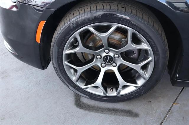 2018 Chrysler 300 300S