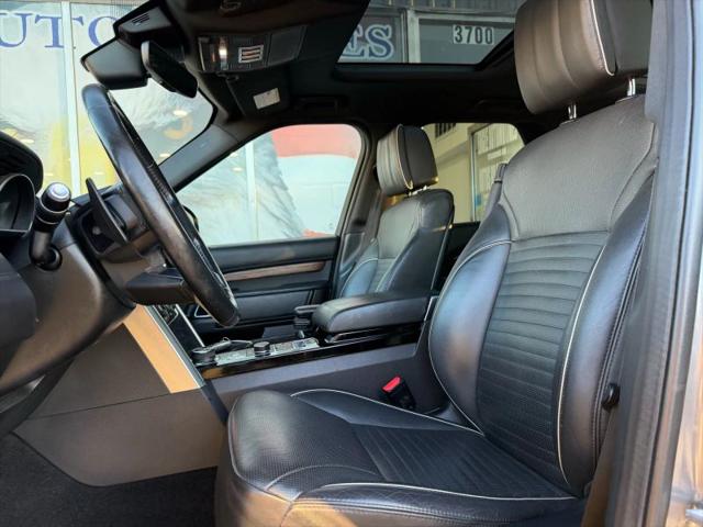 2017 Land Rover Discovery HSE LUXURY