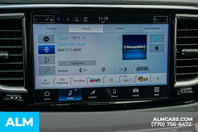 2024 Chrysler Pacifica Touring L