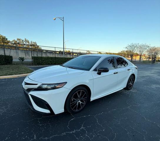 2021 Toyota Camry SE
