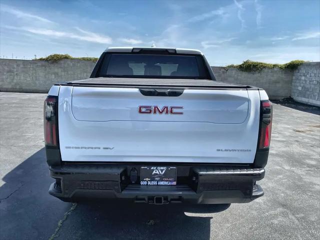 2026 GMC Sierra Standard Range Elevation