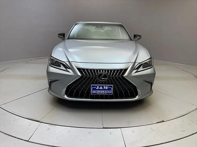 2023 Lexus ES 250 250