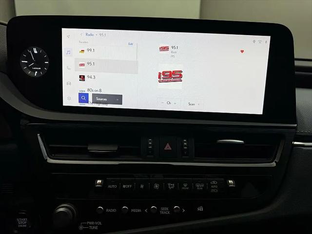 2023 Lexus ES 250 250