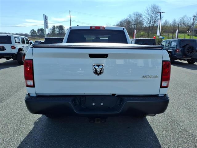 2024 Ram 1500 Classic Tradesman Crew Cab 4x4 6'4" Box