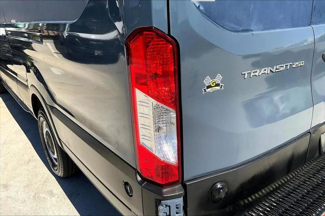 2019 Ford Transit T-250