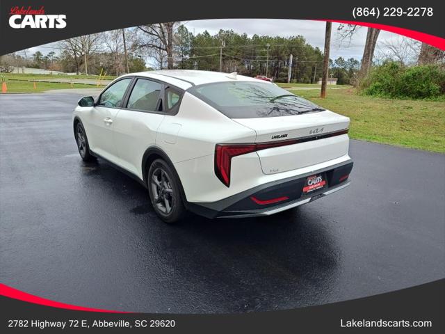 2025 Kia K4 LXS
