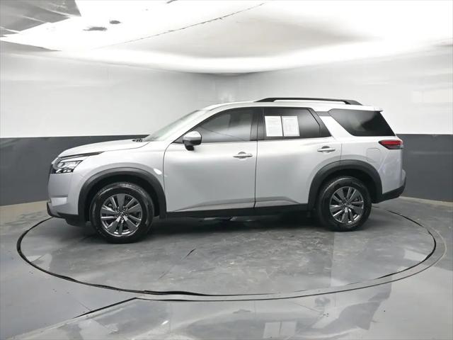 2025 Nissan Pathfinder SV FWD
