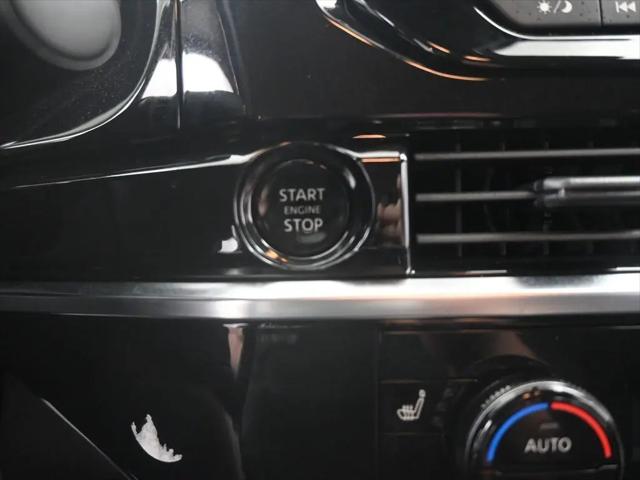 2025 Nissan Pathfinder SV FWD