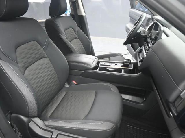 2025 Nissan Pathfinder SV FWD
