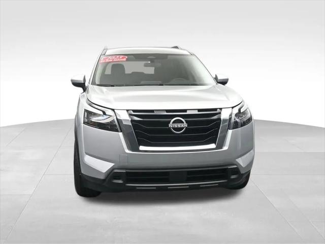2025 Nissan Pathfinder SV FWD