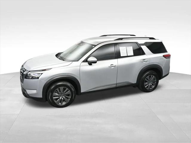 2025 Nissan Pathfinder SV FWD