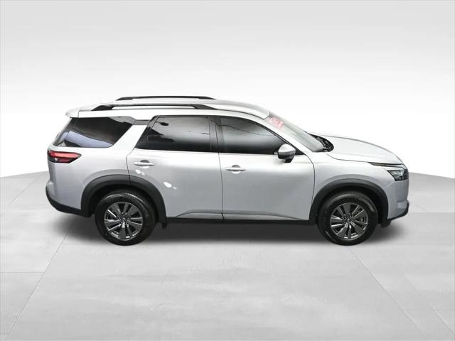 2025 Nissan Pathfinder SV FWD