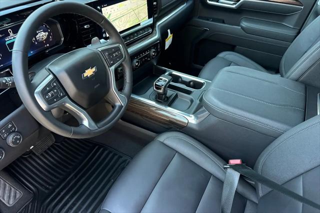 2026 Chevrolet Silverado 1500 4WD Crew Cab Standard Bed LT