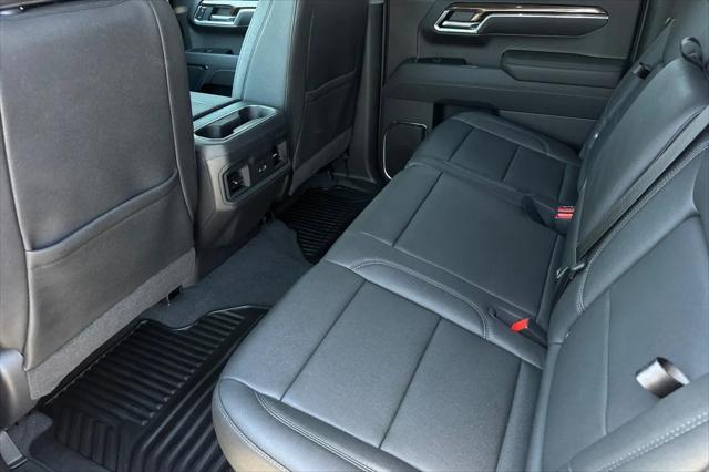 2026 Chevrolet Silverado 1500 4WD Crew Cab Standard Bed LT