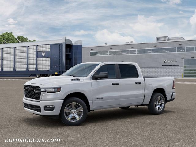 2026 RAM Ram 1500 RAM 1500 EXPRESS CREW CAB 4X2 57 BOX