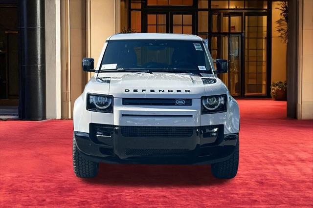 2026 Land Rover Defender P400 X-Dynamic SE