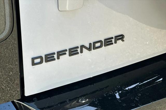 2026 Land Rover Defender P400 X-Dynamic SE