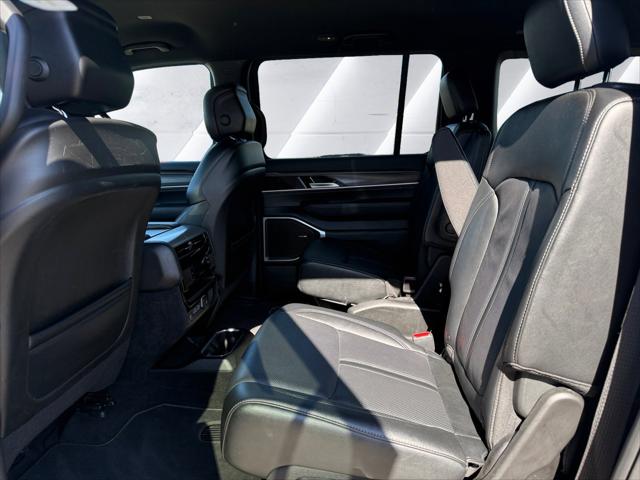 2024 Jeep Wagoneer Series III 4x4