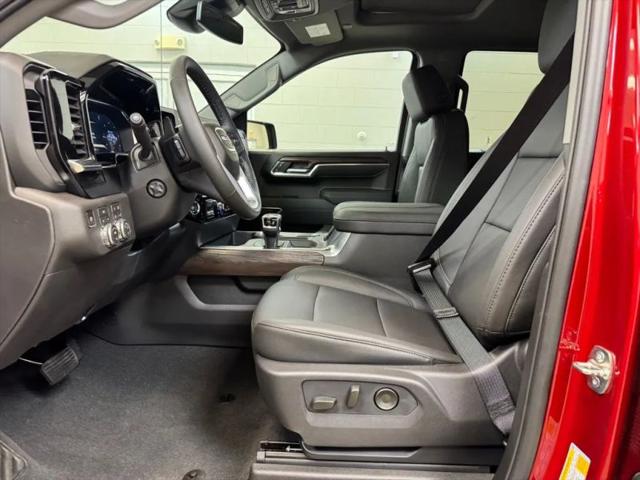 2026 GMC Sierra 1500 Crew Cab, Standard Bed, SLT, 4WD