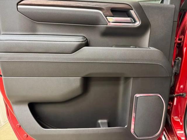 2026 GMC Sierra 1500 Crew Cab, Standard Bed, SLT, 4WD