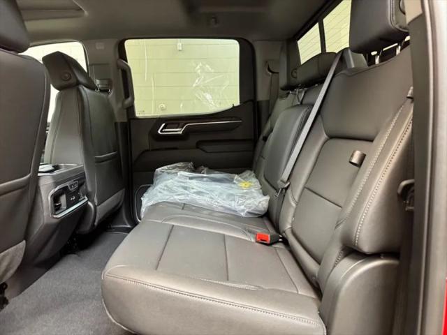 2026 GMC Sierra 1500 Crew Cab, Standard Bed, SLT, 4WD