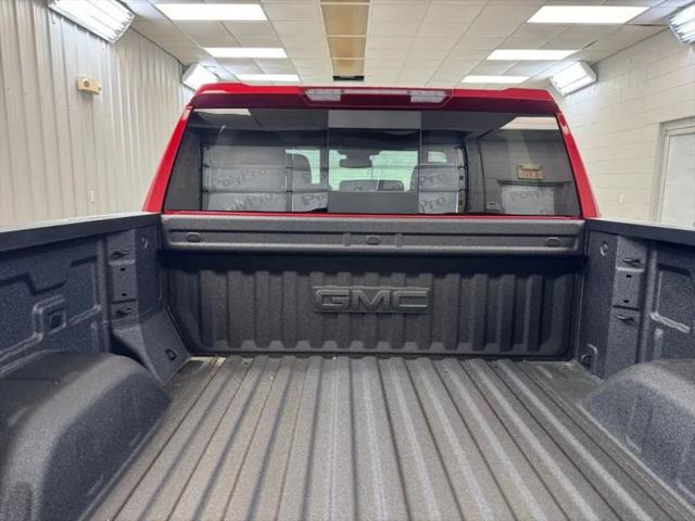 2026 GMC Sierra 1500 Crew Cab, Standard Bed, SLT, 4WD