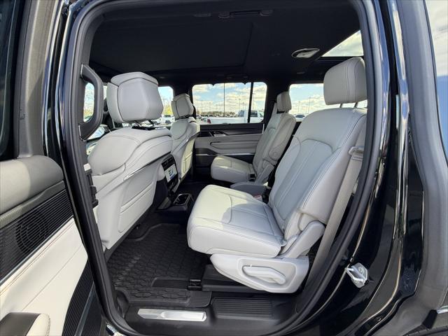 2026 Jeep Grand Wagoneer Summit Obsidian 4x4