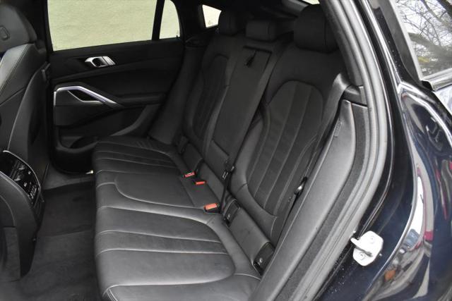 2021 BMW X6 xDrive40i