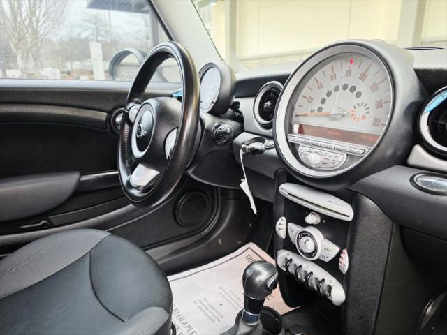 2010 MINI Cooper Cooper