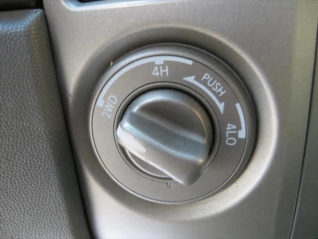2005 Nissan Titan XE