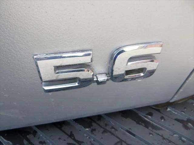 2005 Nissan Titan XE