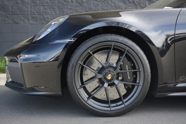 2026 Porsche 911 Carrera GTS Cabriolet
