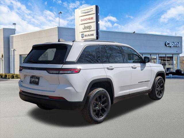 2026 Jeep Grand Cherokee Altitude 4x4
