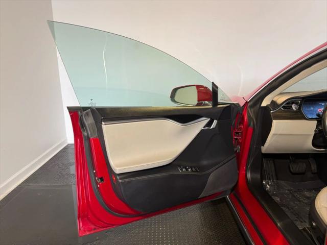 2014 Tesla Model S Base