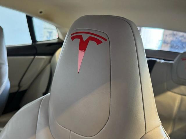 2014 Tesla Model S Base