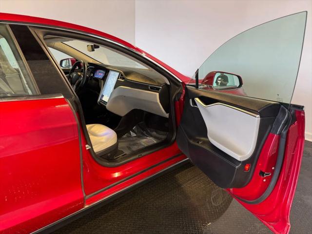 2014 Tesla Model S Base