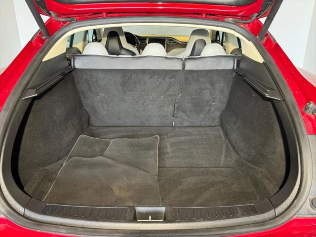 2014 Tesla Model S Base