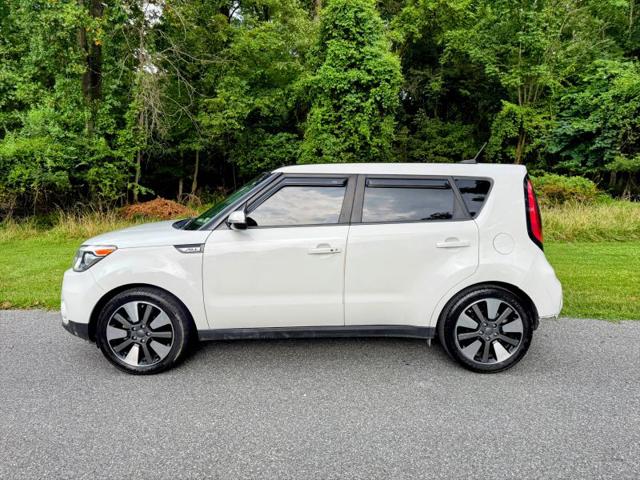 2017 Kia Soul +