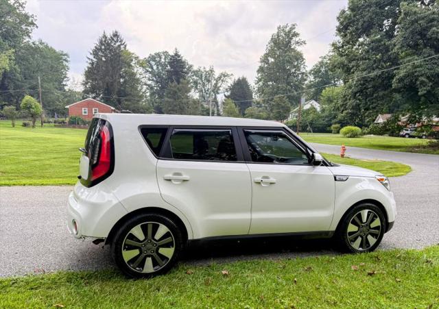 2017 Kia Soul +