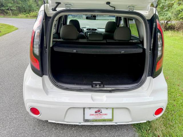 2017 Kia Soul +