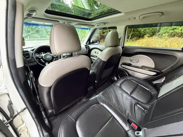 2017 Kia Soul +