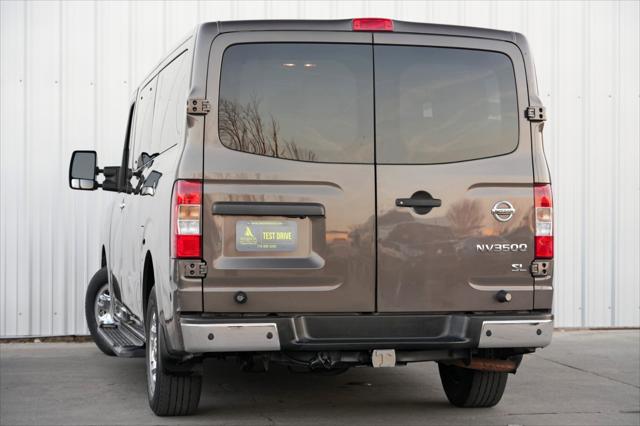 2017 Nissan 3500 SL V8