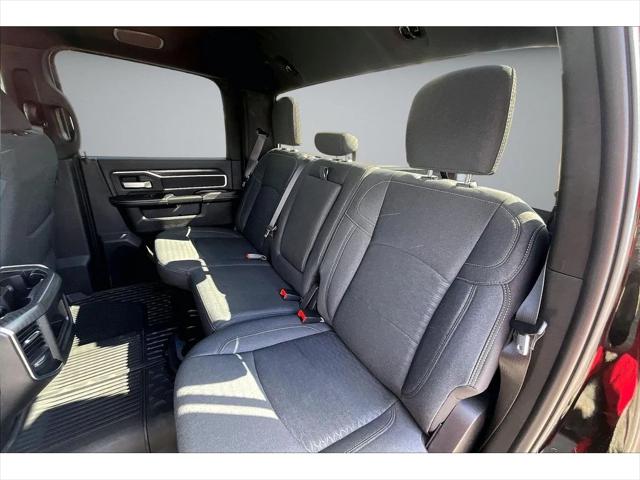 2026 Ram 3500 Big Horn Crew Cab 4x4 8' Box
