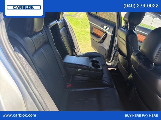 2014 Lincoln MKS Base