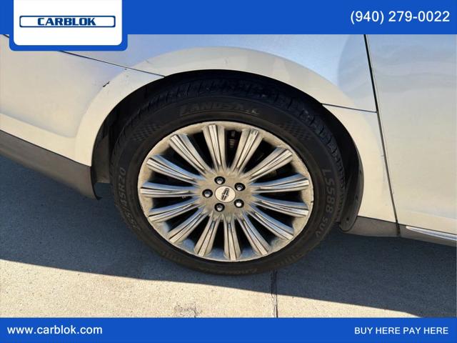 2014 Lincoln MKS Base