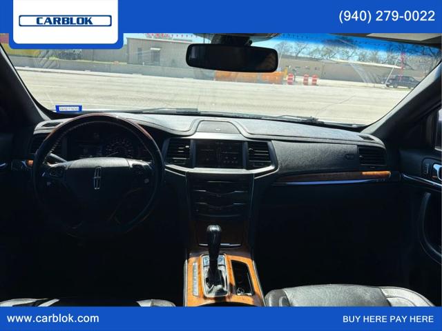 2014 Lincoln MKS Base