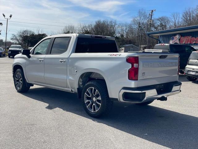 2022 Chevrolet Silverado 1500 4WD Crew Cab Short Bed LT with 2FL