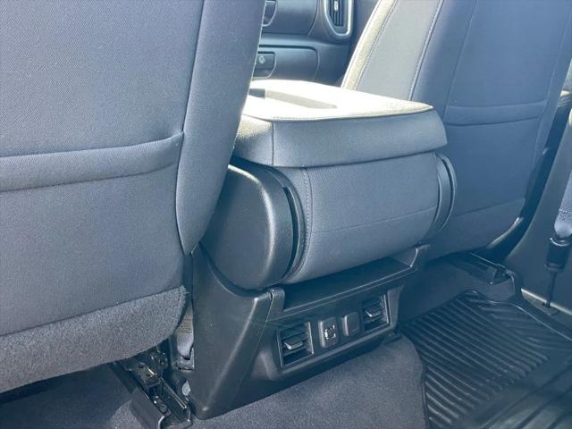 2022 Chevrolet Silverado 1500 4WD Crew Cab Short Bed LT with 2FL